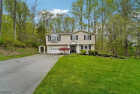 42 Scenic Drive Green NJ 07821