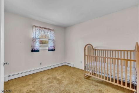 307 Santa Fe Trail Hopatcong NJ 07843