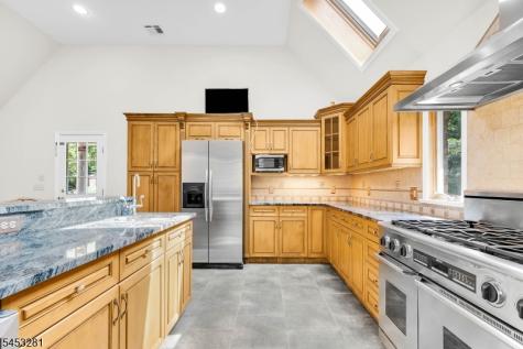 312 Naughright Road Washington NJ 07853