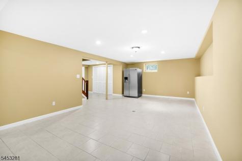 312 Naughright Road Washington NJ 07853