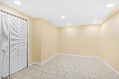 312 Naughright Road Washington NJ 07853