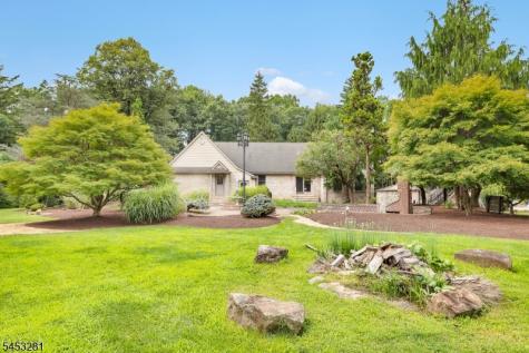 312 Naughright Road Washington NJ 07853