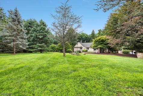 312 Naughright Road Washington NJ 07853