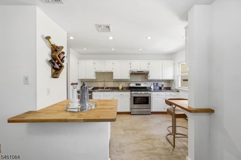 1 Carey Court Montclair NJ 07042
