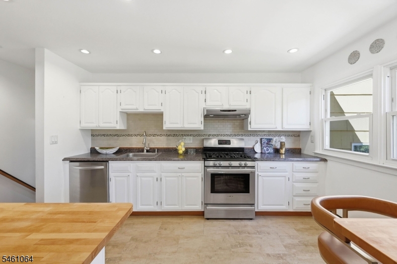 1 Carey Court Montclair NJ 07042