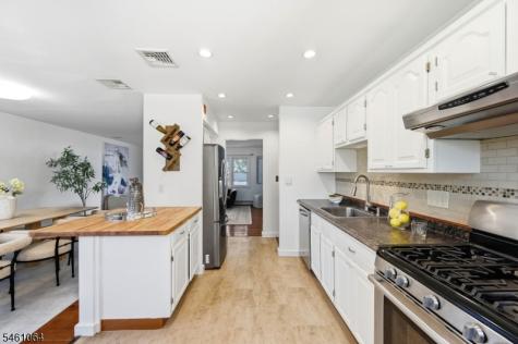 1 Carey Court Montclair NJ 07042