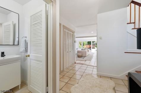 1 Carey Court Montclair NJ 07042