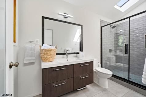 1 Carey Court Montclair NJ 07042