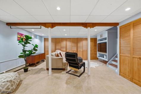 1 Carey Court Montclair NJ 07042