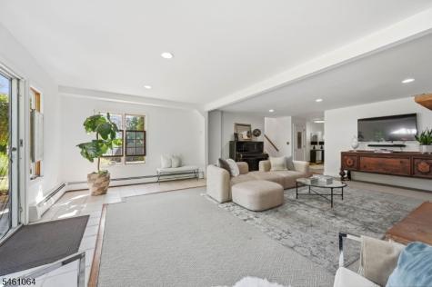 1 Carey Court Montclair NJ 07042