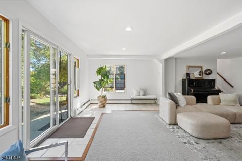 1 Carey Court Montclair NJ 07042
