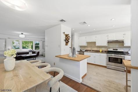 1 Carey Court Montclair NJ 07042