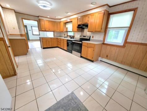 35 Butler Street Franklin NJ 07416