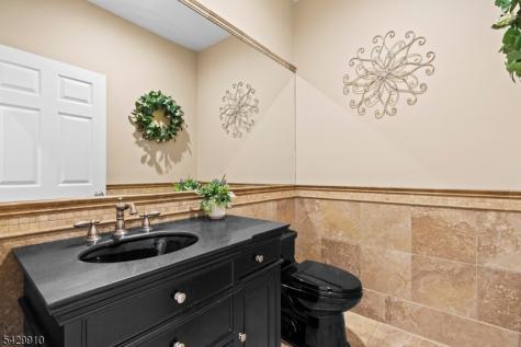 7 Bridget Way Byram NJ 07871