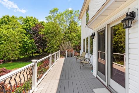 7 Bridget Way Byram NJ 07871