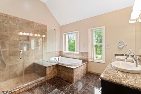 20 Crestview Lane Sparta NJ 07871