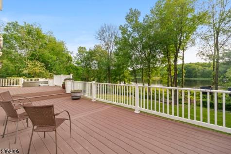 20 Crestview Lane Sparta NJ 07871