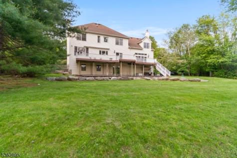20 Crestview Lane Sparta NJ 07871