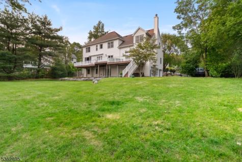 20 Crestview Lane Sparta NJ 07871