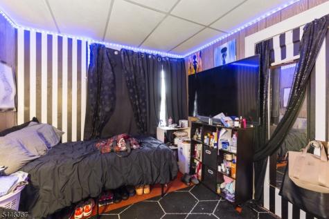 37 Newfield Street East Orange NJ 07017