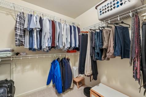 17 Burniston Court Hillsborough NJ 08844