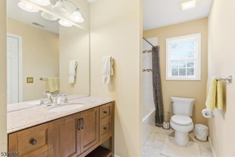 3 Marble Lane Randolph NJ 07869
