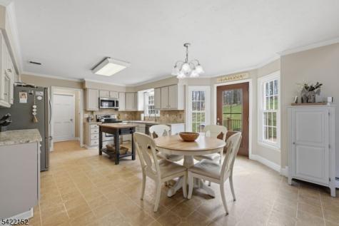 10 Acorn Drive Washington NJ 07853