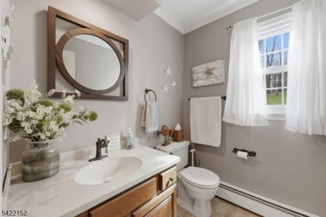 10 Acorn Drive Washington NJ 07853
