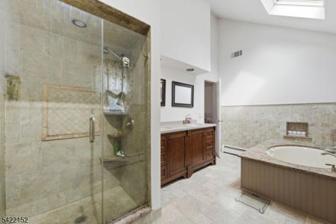 10 Acorn Drive Washington NJ 07853