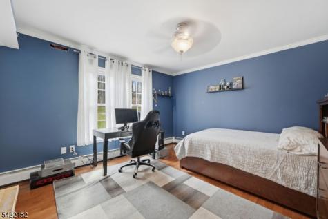 10 Acorn Drive Washington NJ 07853