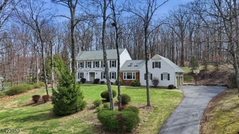 10 Acorn Drive Washington NJ 07853