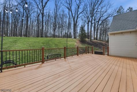 10 Acorn Drive Washington NJ 07853