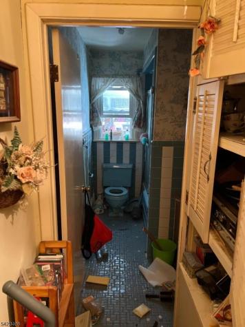 194 Lincoln Avenue Little Falls NJ 07424