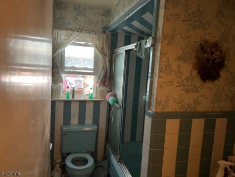 194 Lincoln Avenue Little Falls NJ 07424