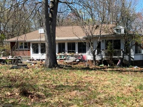 194 Lincoln Avenue Little Falls NJ 07424