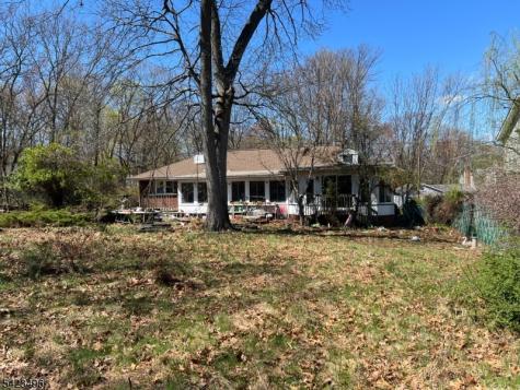 194 Lincoln Avenue Little Falls NJ 07424