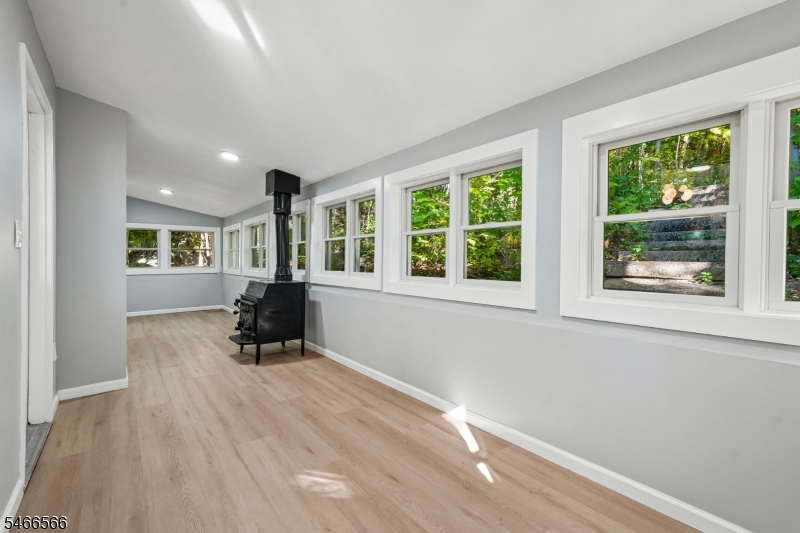 404 County Route 515 Vernon NJ 07462