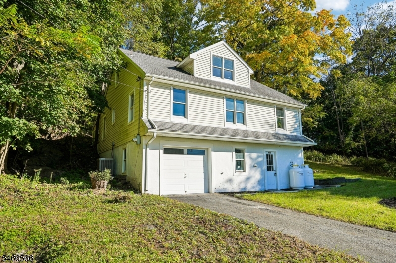 404 County Route 515 Vernon NJ 07462