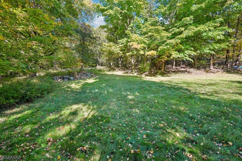 404 County Route 515 Vernon NJ 07462