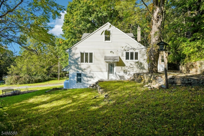 404 County Route 515 Vernon NJ 07462