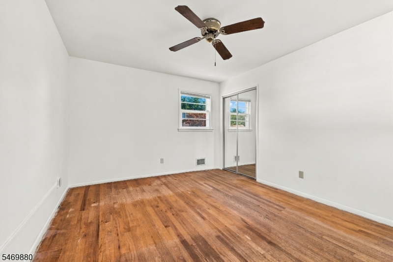 75 Tammy Place Woodbridge NJ 08830