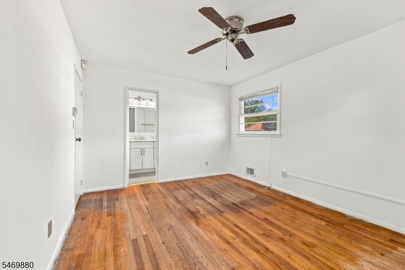 75 Tammy Place Woodbridge NJ 08830