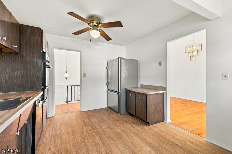 75 Tammy Place Woodbridge NJ 08830