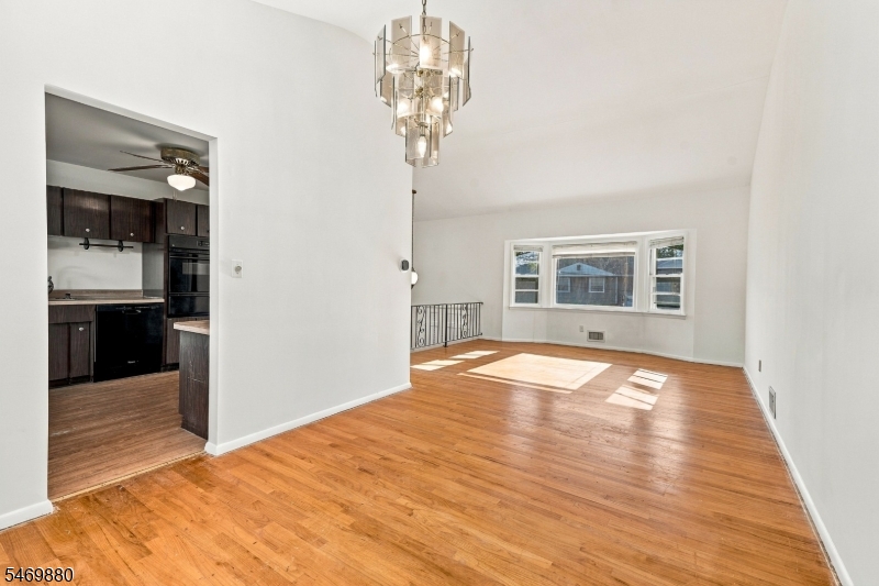 75 Tammy Place Woodbridge NJ 08830