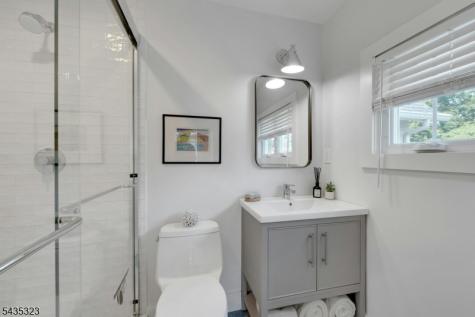 9 Parkway Montclair NJ 07042