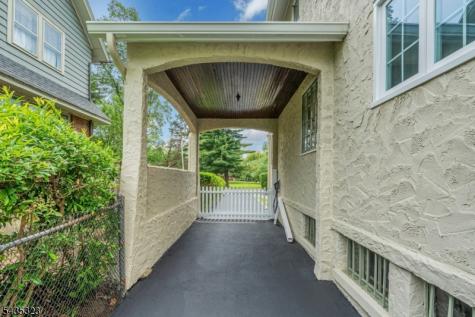 9 Parkway Montclair NJ 07042