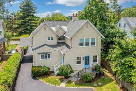 9 Parkway Montclair NJ 07042