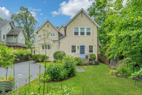 9 Parkway Montclair NJ 07042