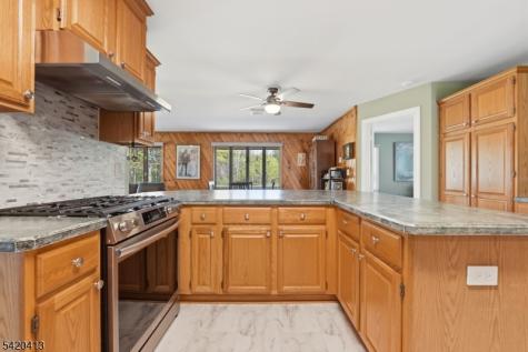 13 Central Avenue Readington NJ 08889