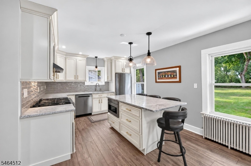 325 Dorn Avenue Middlesex NJ 08846